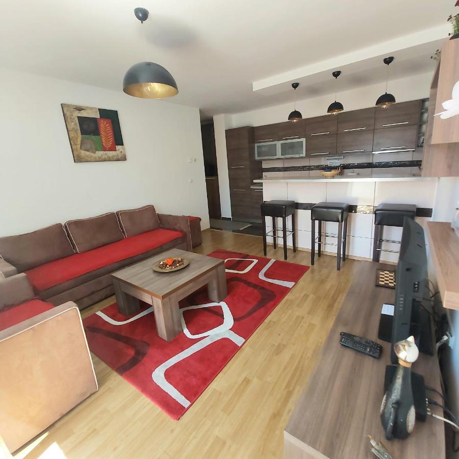 Apartman Lala Apartment ซาราเยโว ภายนอก รูปภาพ